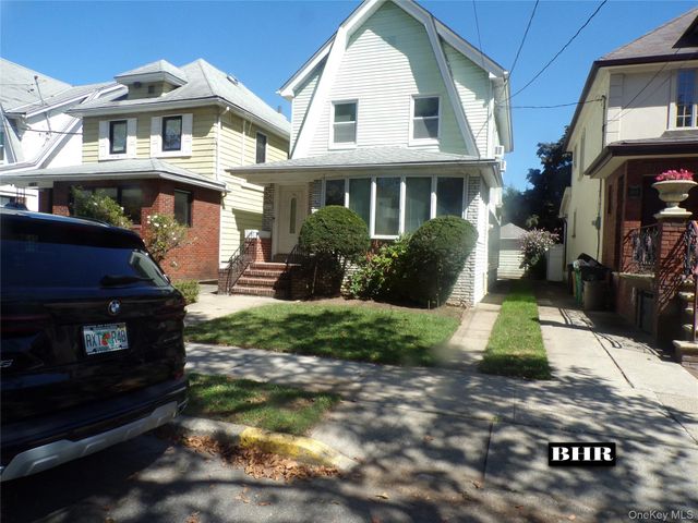 1821 E 27th Street, Brooklyn, NY 11229