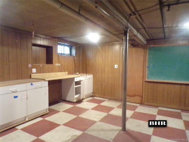 1821 E 27th Street, Brooklyn, NY 11229