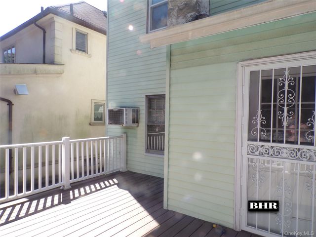 1821 E 27th Street, Brooklyn, NY 11229