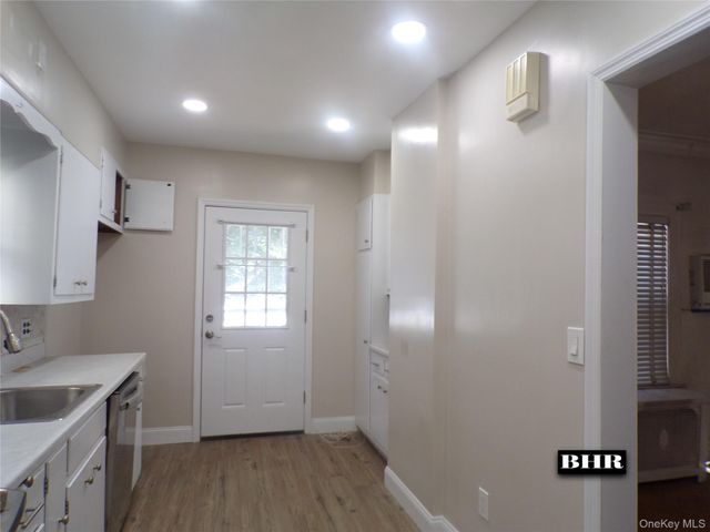 1821 E 27th Street, Brooklyn, NY 11229