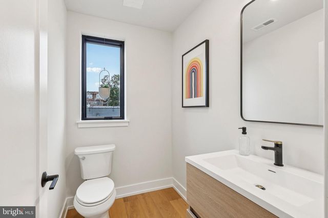 3407 W LIPPINCOTT ST, Philadelphia, PA 19132