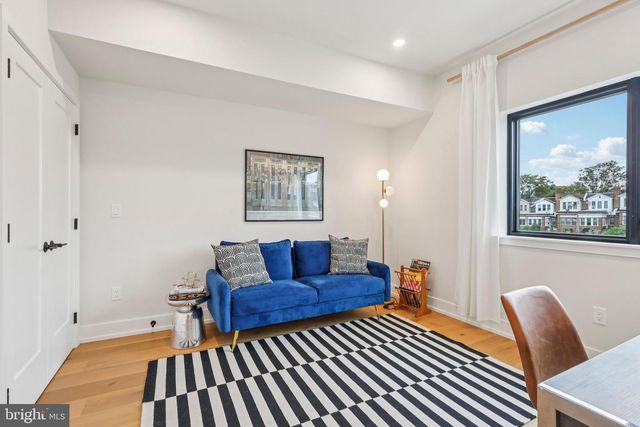 3407 W LIPPINCOTT ST, Philadelphia, PA 19132