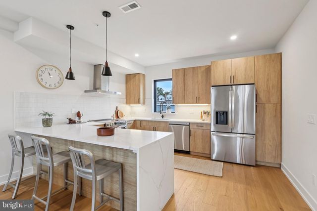 3407 W LIPPINCOTT ST, Philadelphia, PA 19132