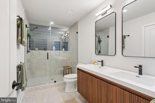 3407 W LIPPINCOTT ST, Philadelphia, PA 19132