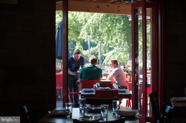 3407 W LIPPINCOTT ST, Philadelphia, PA 19132