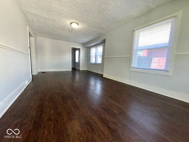 1938 N Dearborn Street, Indianapolis, IN 46218