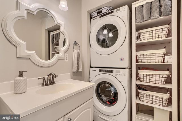 438 E CLEMENT ST, Baltimore, MD 21230