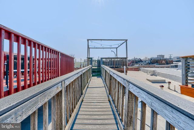 438 E CLEMENT ST, Baltimore, MD 21230