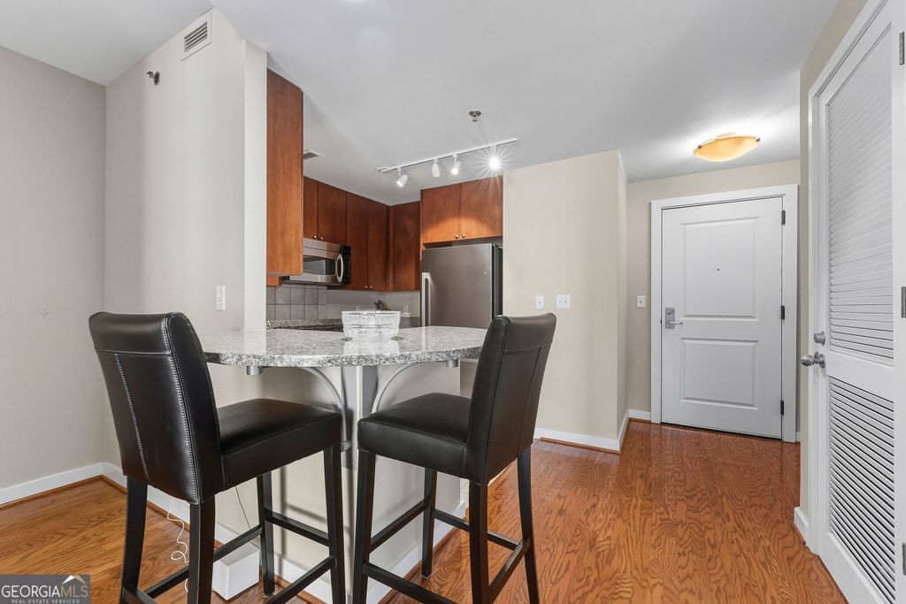 3338 Peachtree Road NE APT 505, Atlanta, GA 30326 — photo 4