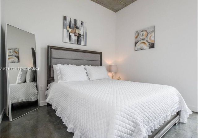 151 SE 1st St 2104, Miami, FL 33131