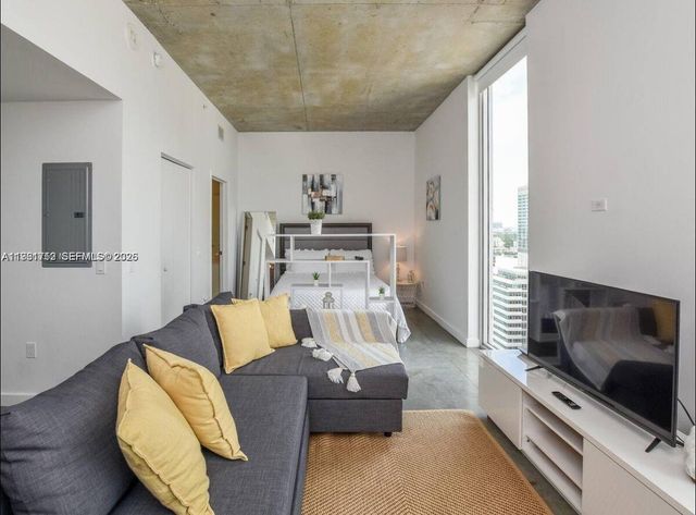 151 SE 1st St 2104, Miami, FL 33131