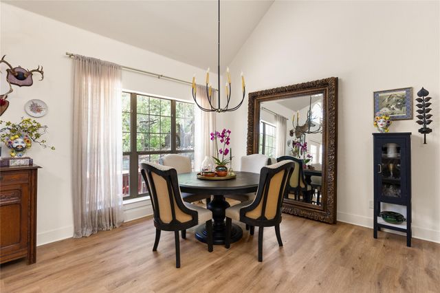 39 Pebblebrook LN, Wimberley, TX 78676