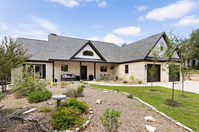 39 Pebblebrook LN, Wimberley, TX 78676
