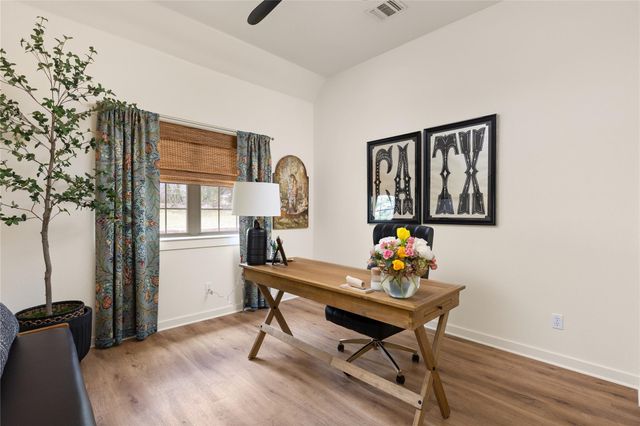 39 Pebblebrook LN, Wimberley, TX 78676