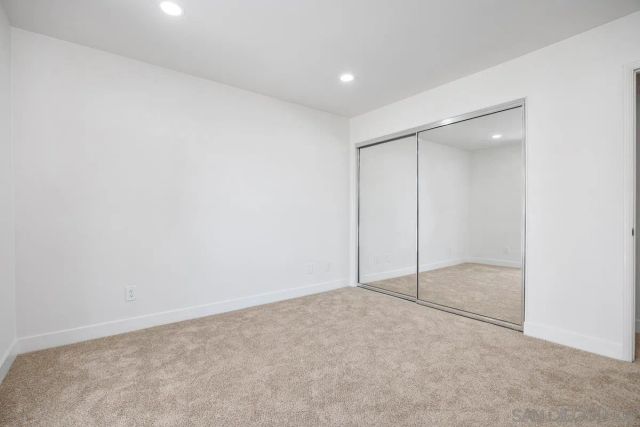 5125 Renaissance Ave B, San Diego, CA 92122