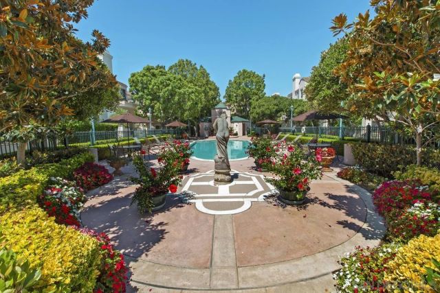 5125 Renaissance Ave B, San Diego, CA 92122