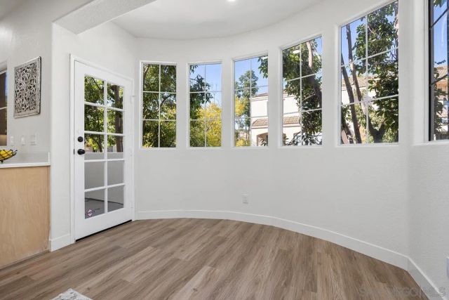 5125 Renaissance Ave B, San Diego, CA 92122