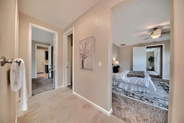 824 River Pointe Cir, Oakdale, CA 95361