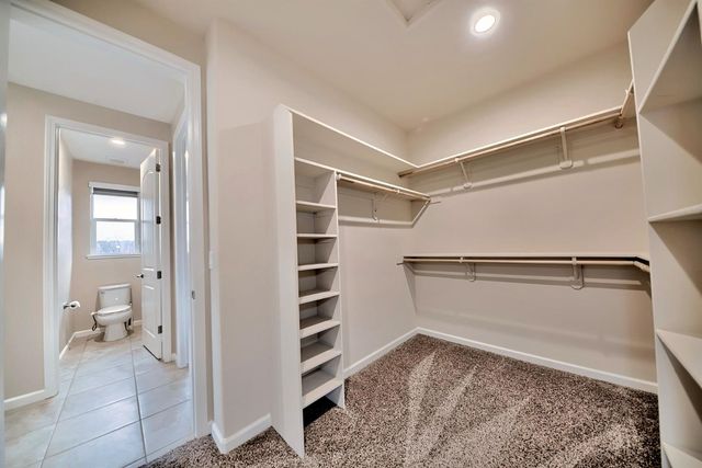 824 River Pointe Cir, Oakdale, CA 95361