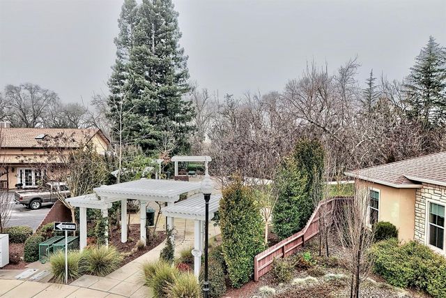 824 River Pointe Cir, Oakdale, CA 95361