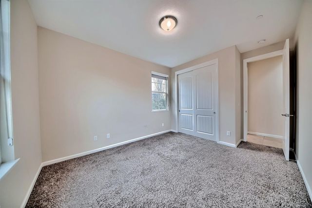 824 River Pointe Cir, Oakdale, CA 95361