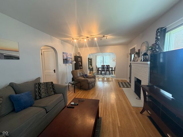 1444 Walnut Street, New Castle, IN 47362