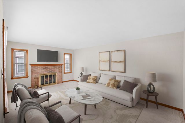 3543 Highway Avenue, Highland, IN 46322