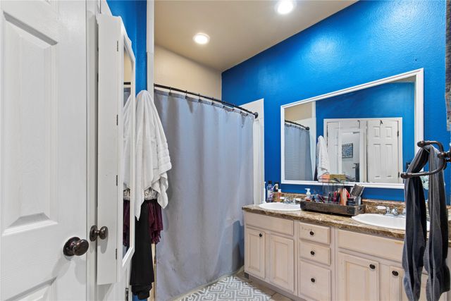 741 S Valentine Drive, Sherman, TX 75090