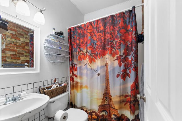 741 S Valentine Drive, Sherman, TX 75090