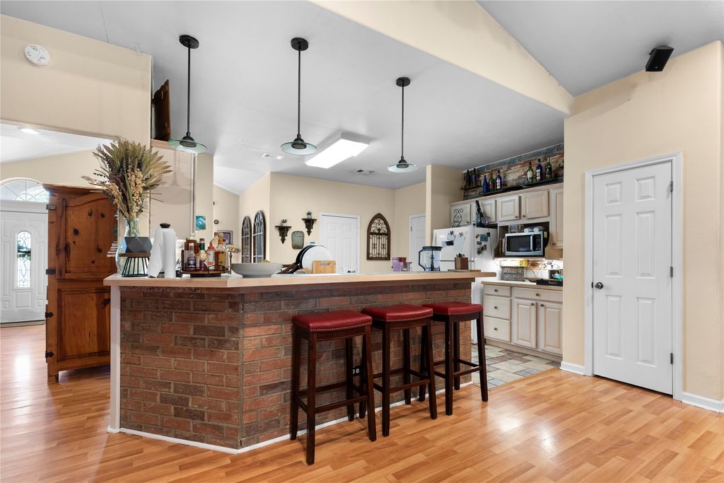 741 S Valentine Drive, Sherman, TX 75090