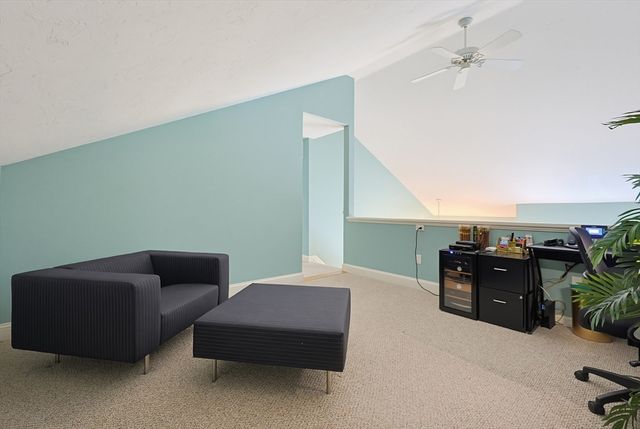 11 Weatherstone Dr 11, Worcester, MA 01604