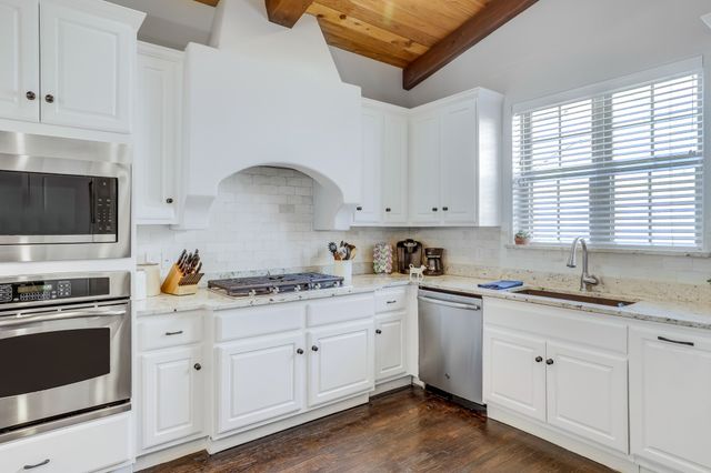 635 Via Ravello, Irving, TX 75039