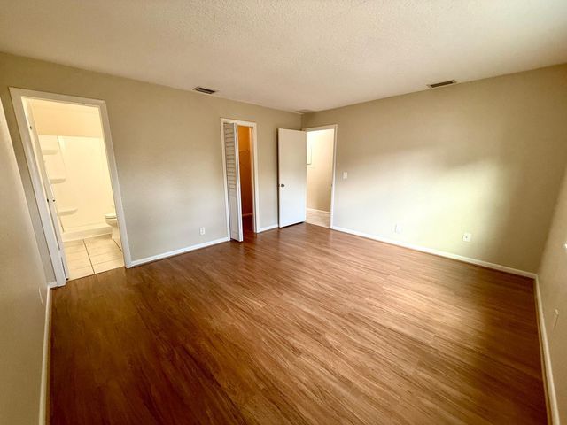 8746 Sunset Drive, Palm Beach Gardens, FL 33410