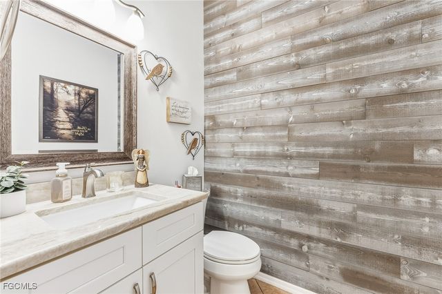 3670 Sunland LN, Estero, FL 33928