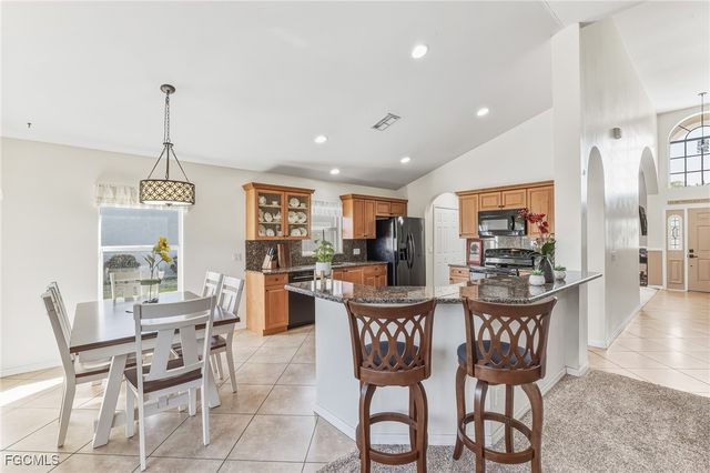 3670 Sunland LN, Estero, FL 33928