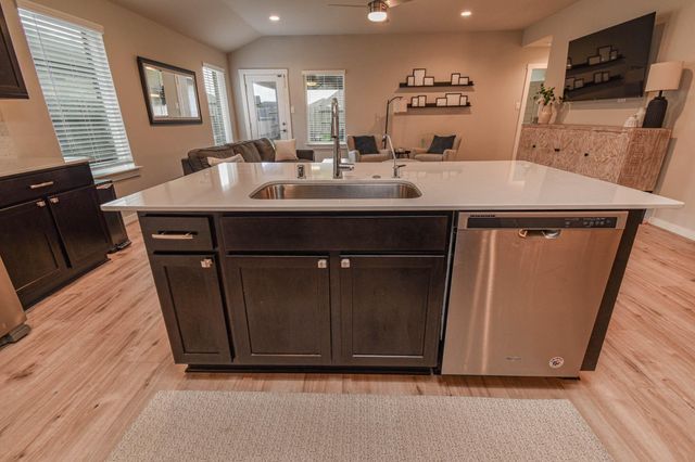 13009 Oleander Bay Lane, Texas City, TX 77568