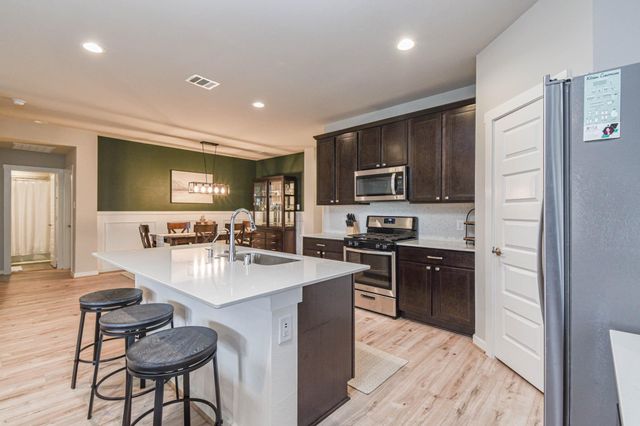 13009 Oleander Bay Lane, Texas City, TX 77568