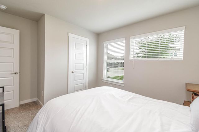 13009 Oleander Bay Lane, Texas City, TX 77568