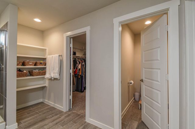 13009 Oleander Bay Lane, Texas City, TX 77568