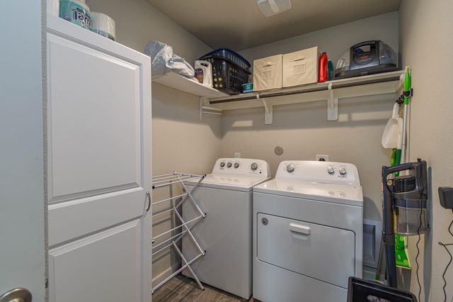 13009 Oleander Bay Lane, Texas City, TX 77568