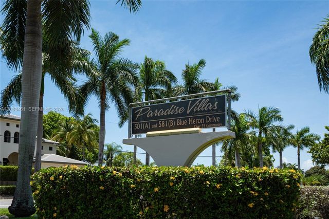 541 Blue Heron Dr 308, Hallandale Beach, FL 33009