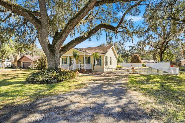 38116 ARCHER AVENUE, Zephyrhills, FL 33541