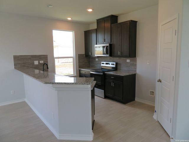 352 Blacktail, New Braunfels, TX 78130