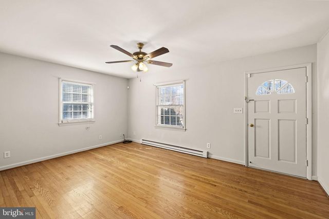 1145 BERNSTEIN RD, Fredericksburg, VA 22407