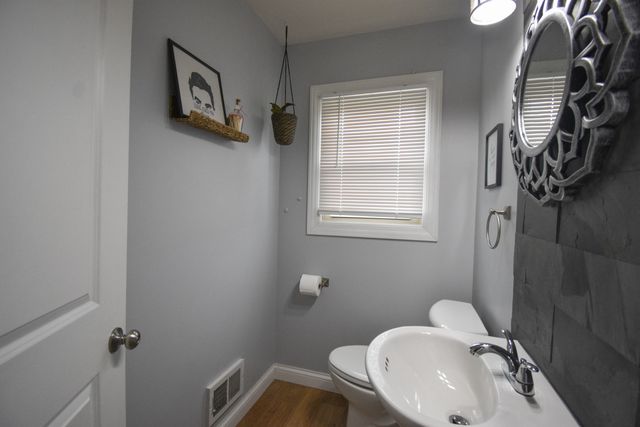 338 N Lafayette Street, Griffith, IN 46319