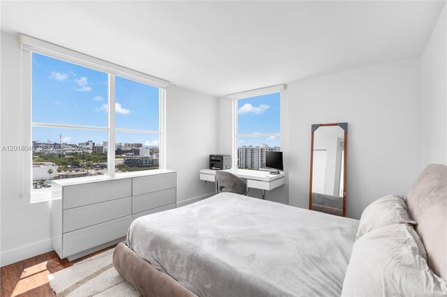 1800 Sunset Harbour Dr 1601, Miami Beach, FL 33139