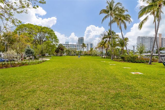 1800 Sunset Harbour Dr 1601, Miami Beach, FL 33139