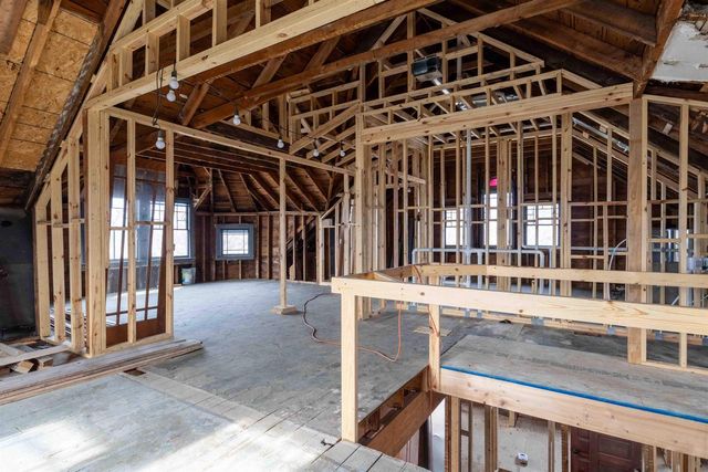 704 Ash Street, Baraboo, WI 53913