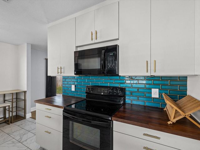 5753 93RD AVENUE N, Pinellas Park, FL 33782