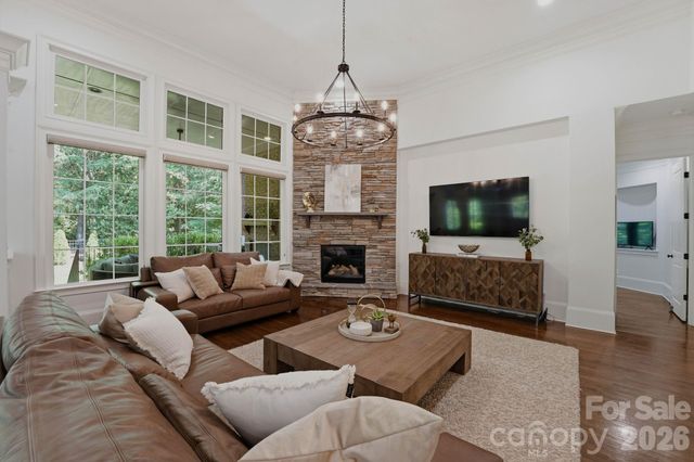 221 Glenmoor Drive, Waxhaw, NC 28173